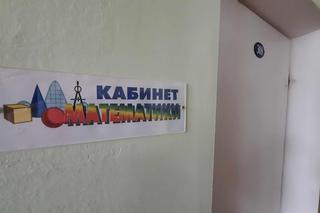 Tak wygląda przejęta od Rosji szkoła w Warszawie 