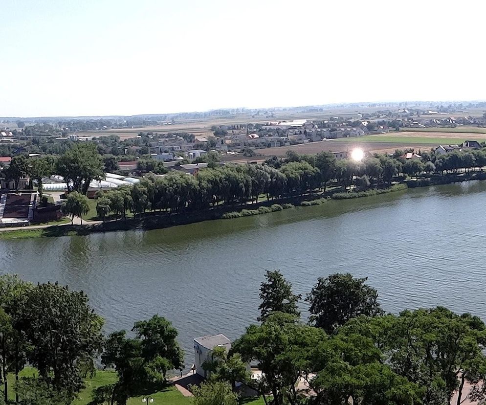 To największe jezioro w województwie kujawsko-pomorskim. Znajdziecie tu wiele ciekawych miejsc na wypoczynek [GALERIA]