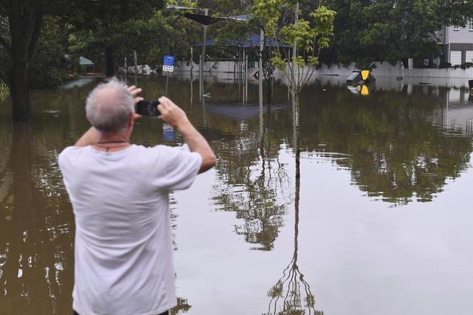 Australia. Powódź odcięła od świata niemal 50 tysięcy ludzi