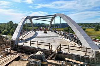 Most w Kobylcu (gmina Łapanów) na DW 966