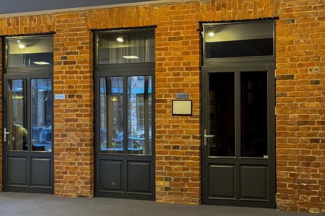 Polacy mieszkają jak królowie