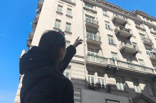 „Marzę, żeby się ogrzać przed śmiercią”. Mieszkańcy kamienicy w centrum Warszawy żyją bez centralnego ogrzewania