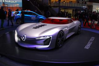 Genewa 2017 - stoisko Renault