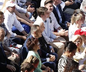Podsumowali kampanię Nawrockiego. Kaczyński zachwycony rodziną prezydenta elekta