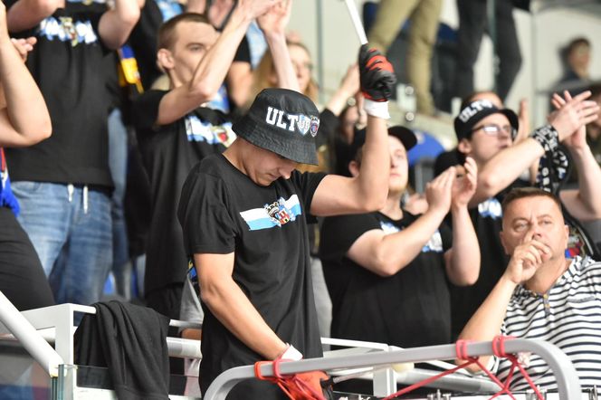 Arriva Lotto Twarde Pierniki Toruń - Legia Warszawa, zdjęcia kibiców i zawodników z meczu Orlen Basket Ligi