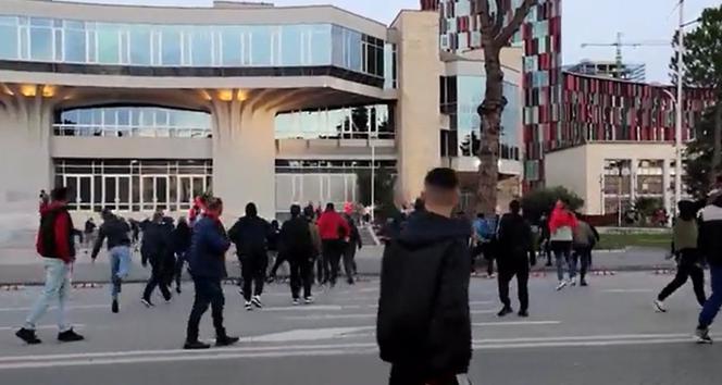 Zamieszki przed meczem Albania - Polska