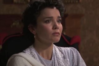 Akacjowa 38, odc. 716 - streszczenie. Ursula oznajmia Blance, że ma siostrę bliźniaczkę