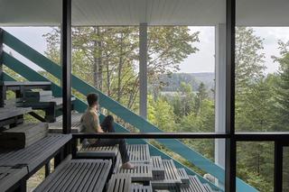 Nietypowy dom w górach