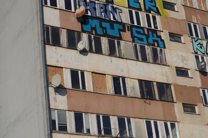 Wieżowiec przy Młodej 4 w Kielcach