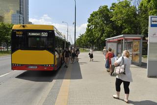 Piekło pod wiatami przystankowymi