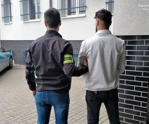 Wtargnęli do mieszkania i kazali „wydać” dziewczynę