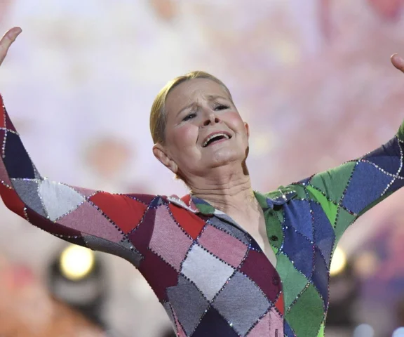 Zrobili z Bursztynowicz zgrzybiałą staruszkę. O co chodzi?!