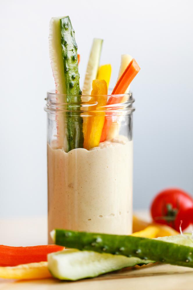 Hummus z topinamburu [PRZEPIS ODCHUDZONĄ WERSJĘ HUMMUSU]