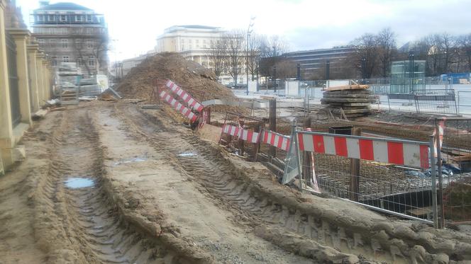 Mur sprzed 600 lat już niedługo będzie można podziwiać na Zamkowej