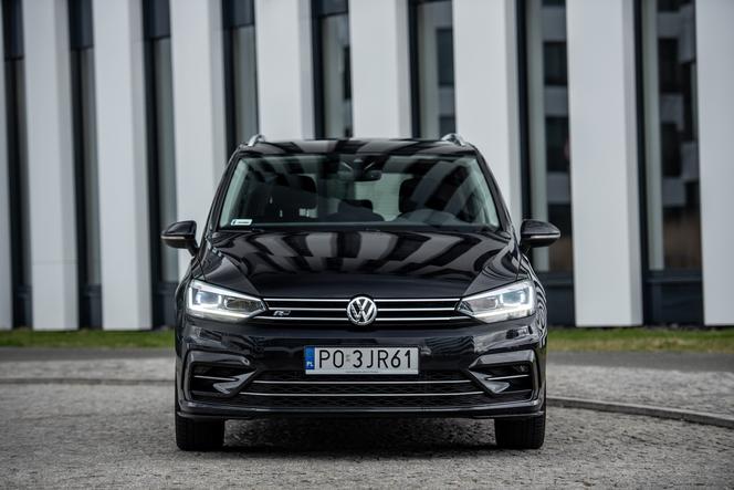 Volkswagen Touran Highline 2.0 TDI SCR 150 KM DSG