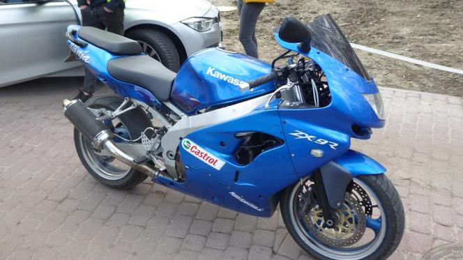 Cztery mandaty dla motocyklisty