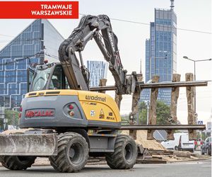 Niezwykły tramwajowy remont na placu Zawiszy w Warszawie. „Puzzle” z betonu