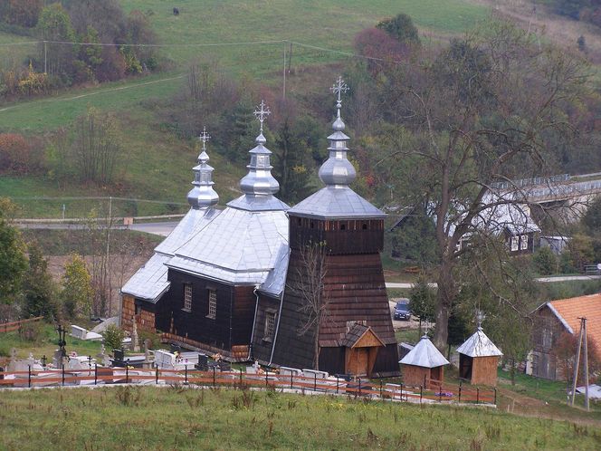 To sławna niewielka wieś w Małopolsce. Kiedyś wyrabiano w niej drewniane zabawki