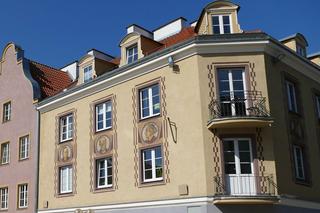 Sgraffito na elewacji. Skąd pochodzi technika sgraffito? Jak powstaje sgraffito? 