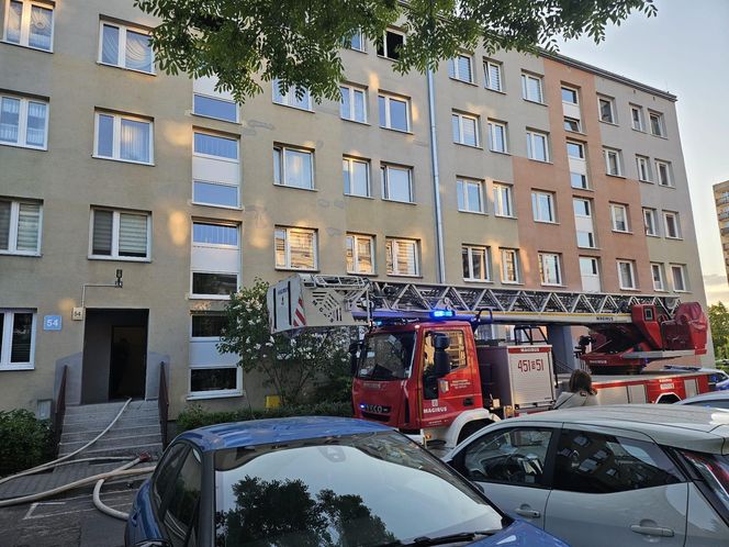Pożar budynku wielokondygnacyjnego w Gliwicach