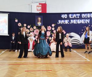 Uroczystość jubileuszowa w siedleckiej Dziesiątce była okazją do wspomnień