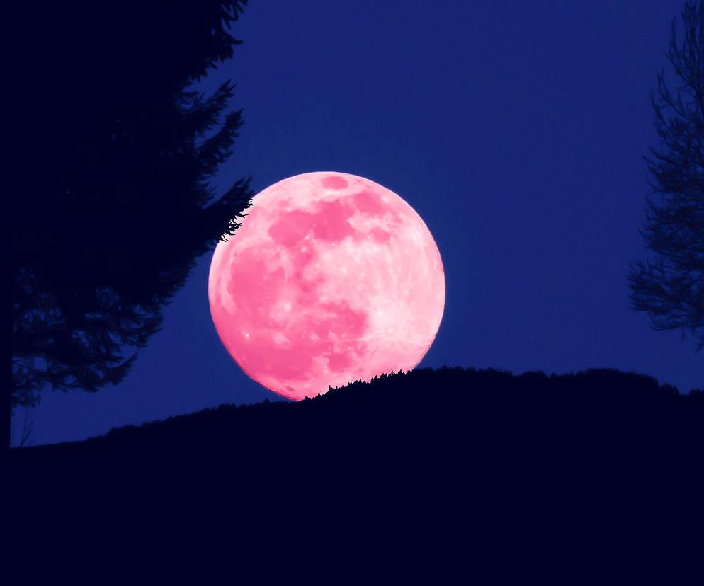 Pełnia Czerwonego Księżyca 2022. To będzie kumulacja wyjątkowych doznań! Tej sierpniowej nocy nie zaśniesz!