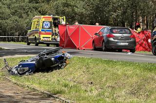 Śmierć na drodze pod Legionowem. Motocyklista zginął przejechany przez samochód
