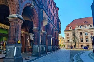 Zabytki stoją tu jeden przy drugim. Dolnośląskie miasto wygląda jak z pocztówki