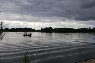 Znaleziono zwłoki nad Wisłą w Grudziądzu. Trwa akcja policji i straży pożarnej