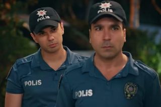 Wichrowe wzgórze: Policja na farmie! Gülhan oskarża Halila o śmierć męża