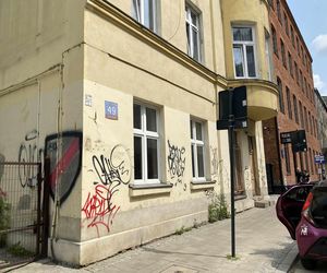 Pod kamienicą przy 6 Sierpnia przejdzie tunel KDP. Wspólnota musi wzmocnić fundamenty na własny koszt