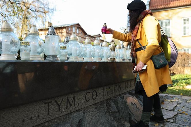 Cmentarze w Polsce 1 listopada