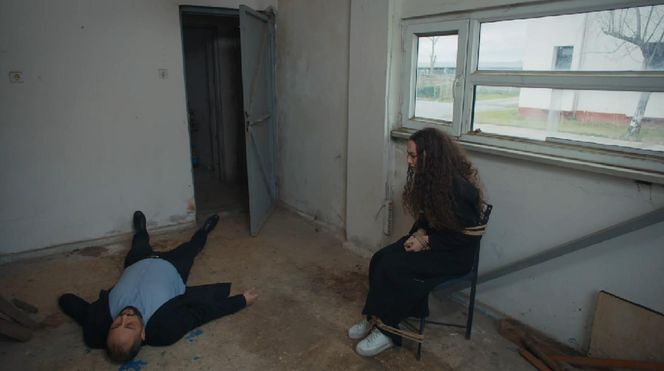 Dziedzictwo, odcinek 690. Yaman, Nana