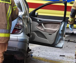 Czołówka pod Wołominem. Dwie osoby w szpitalu