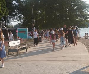 Olsztyn Green Festival 2024. Tłumy na plaży miejskiej. Zobacz zdjęcia z drugiego dnia!