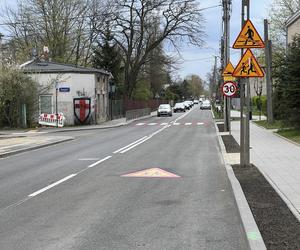 Dobra wiadomość dla mieszkańców Górnej! Znów można jeździć ul. Demokratyczną w obu kierunkach