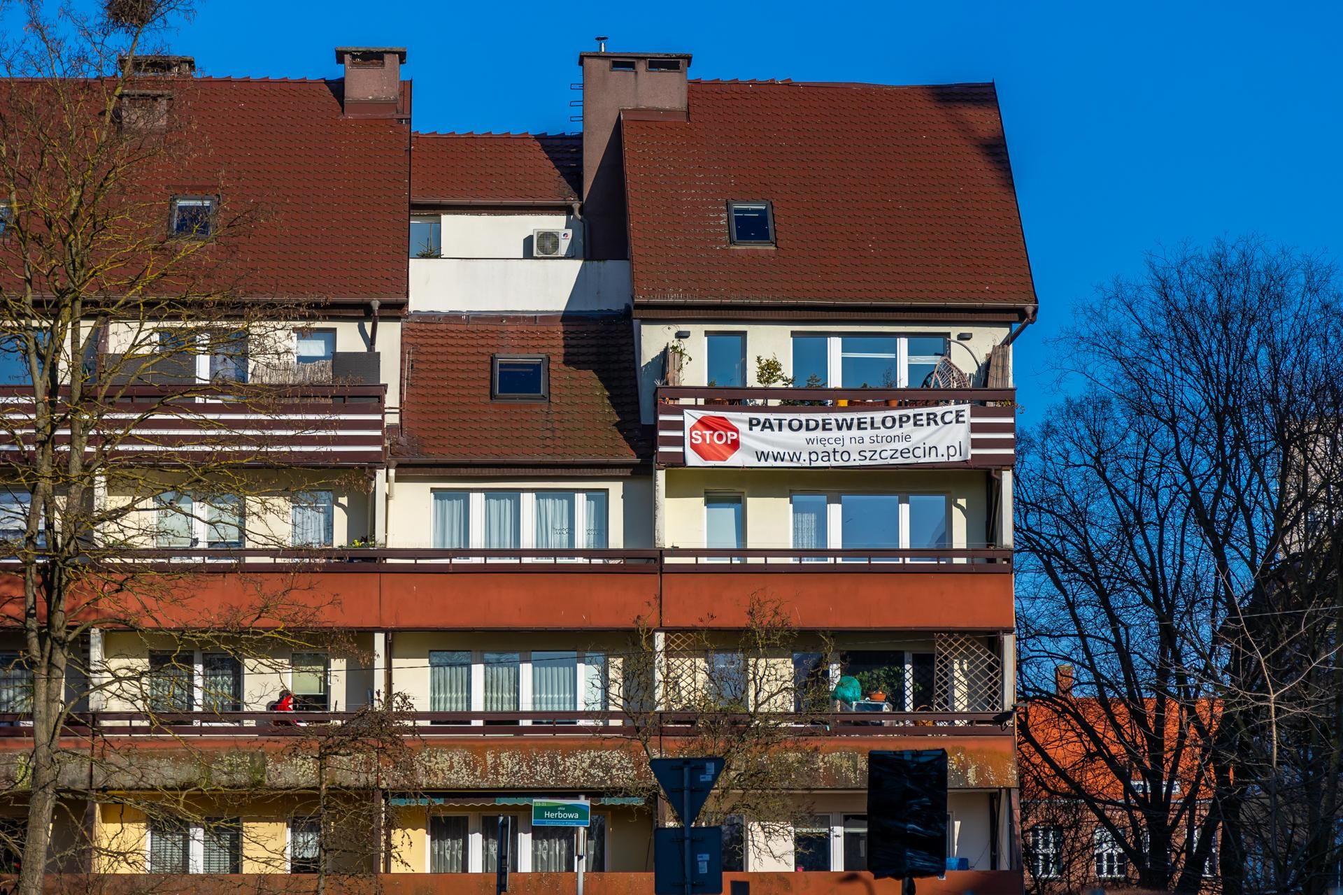 Wstrzymana budowa bloku przy ul. Szymanowskiego w Szczecinie