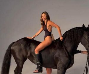 Julia Wieniawa nie traktuj mnie poważnie, to tylko seks