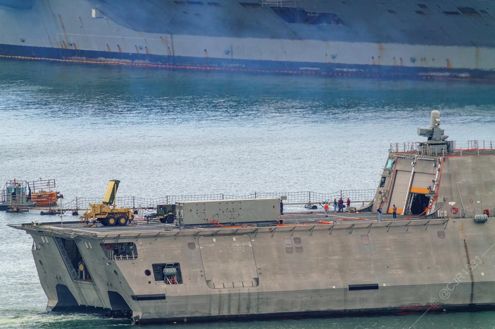 Kontenerowa wyrzutnia US Navy typu Mk70 na pokładzie USS Savannah