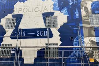 Na mural w Zgierzu wydano ponad 30 tysięcy. Teraz zostanie przykryty styropianem