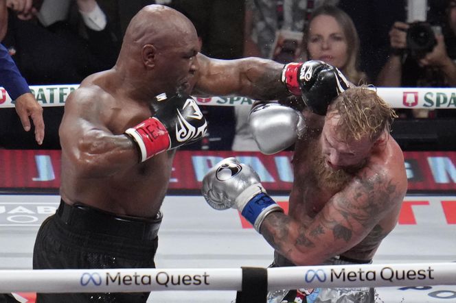 Mike Tyson vs Jake Paul