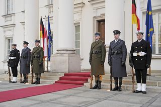  Nawroccy zamieszkają w Belwederze 