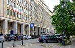 Ulice Śródmieścia Warszawy, na których urzędnicy dostaną miejsca parkingowe