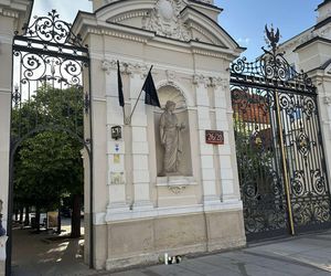 Rektor UW zabrał głos po masakrze. Zwrócił się do bliskich zamordowanej kobiety