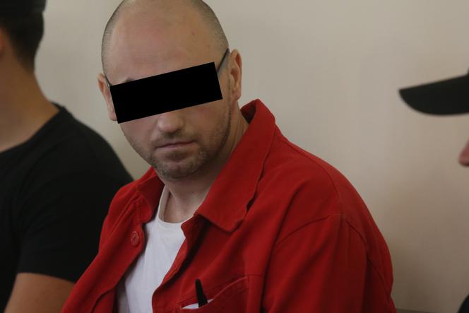 Umarła bo gwałcili ją kijem od szczotki