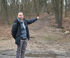 Chcemy chodnika i autobusu. Mieszkańcy ul. Szamocin na Białołęce apelują do urzędników