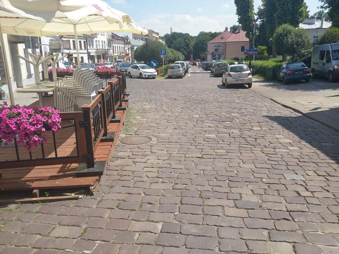 Konserwator zabytków nie chce granitowych płyt na Mickiewicza w Rzeszowie