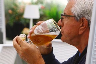 Zygmunt Chajzer. Samotne piwko Chajzera