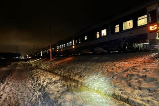 Dramatyczne sceny w pociągu. Maszynista nie żyje. Ogromne utrudnienia