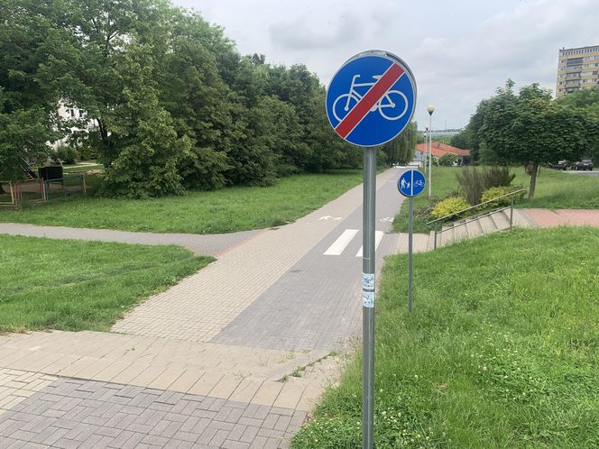Schody dzielą ścieżkę rowerową. W internecie pojawiła się dyskusja na temat lubelskiej infrastruktury